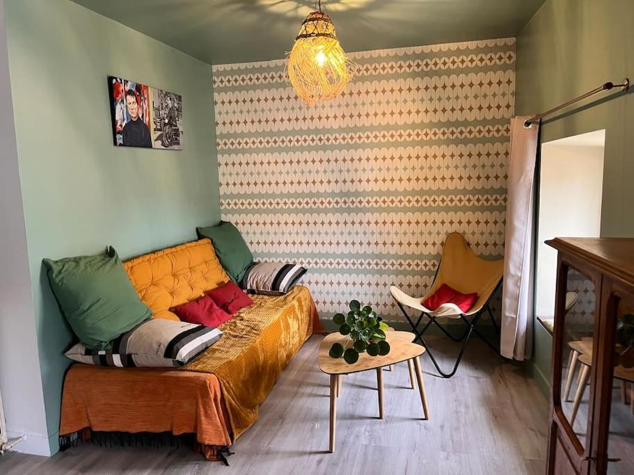 Grande Chambre Chez L'Artiste-Peintre La Réole Exterior foto